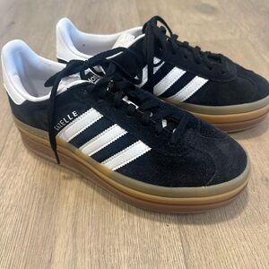 Like New Adidas Gazelle Bold